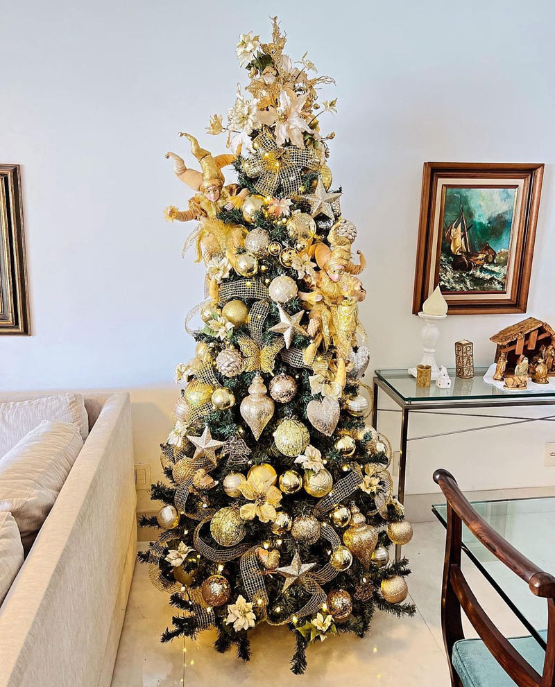 Árvore de Natal + Decoração 360º Gold Inclusa – 1,80 Metros